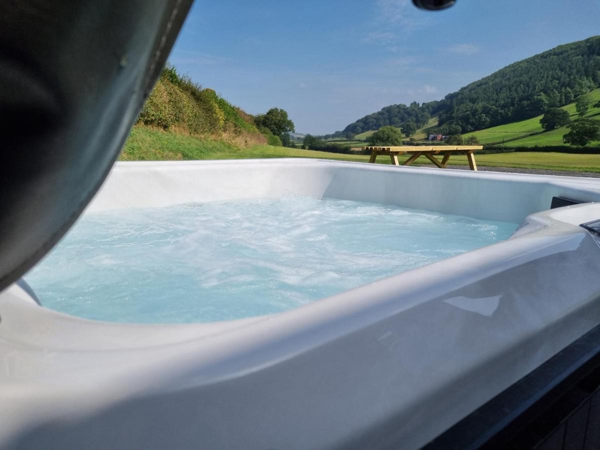 Meifod Meadow Viewヴィラ エクステリア 写真